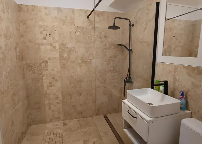 Διαμέρισμα Plaja Florian *